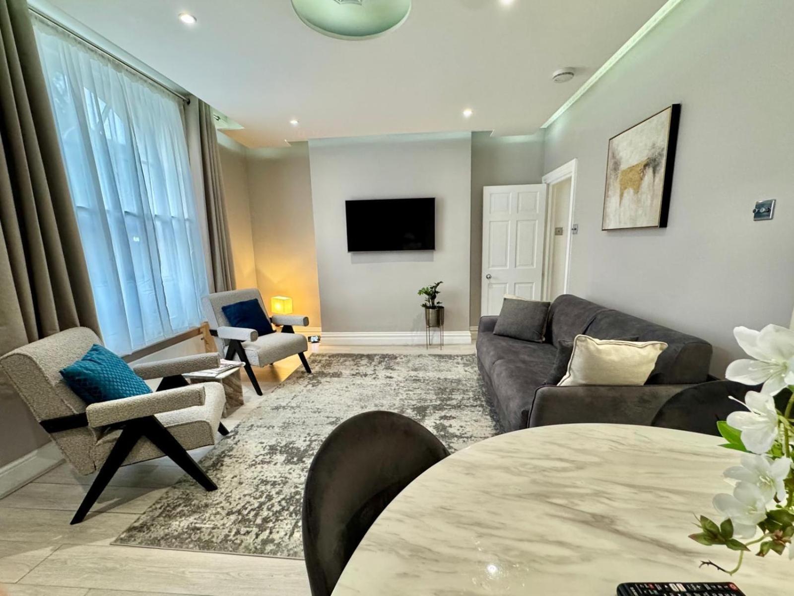 Townhouse In Kensington *